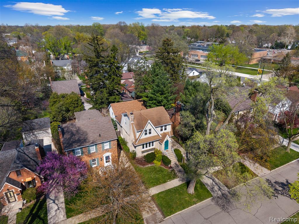 414 Cloverly Road, Grosse Pointe Farms, MI 48236 — Photo 51
