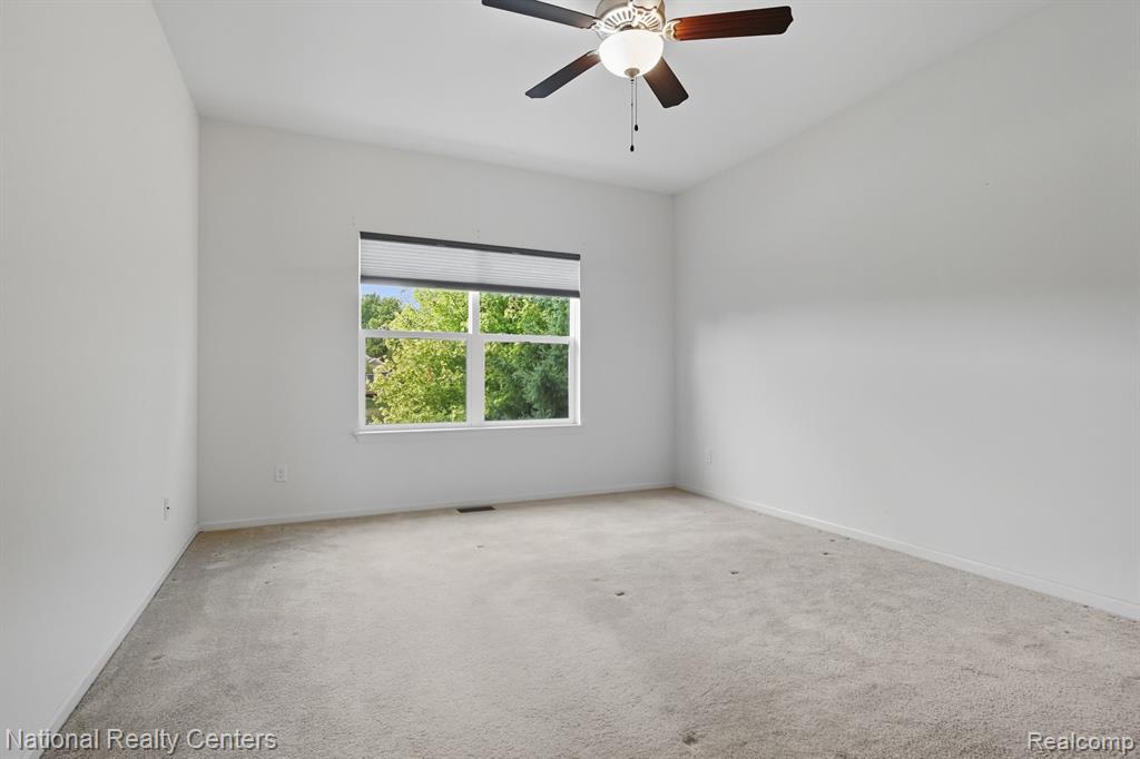 4160 Wrenwood Lane, 29, Canton, MI 48188 — Photo 12