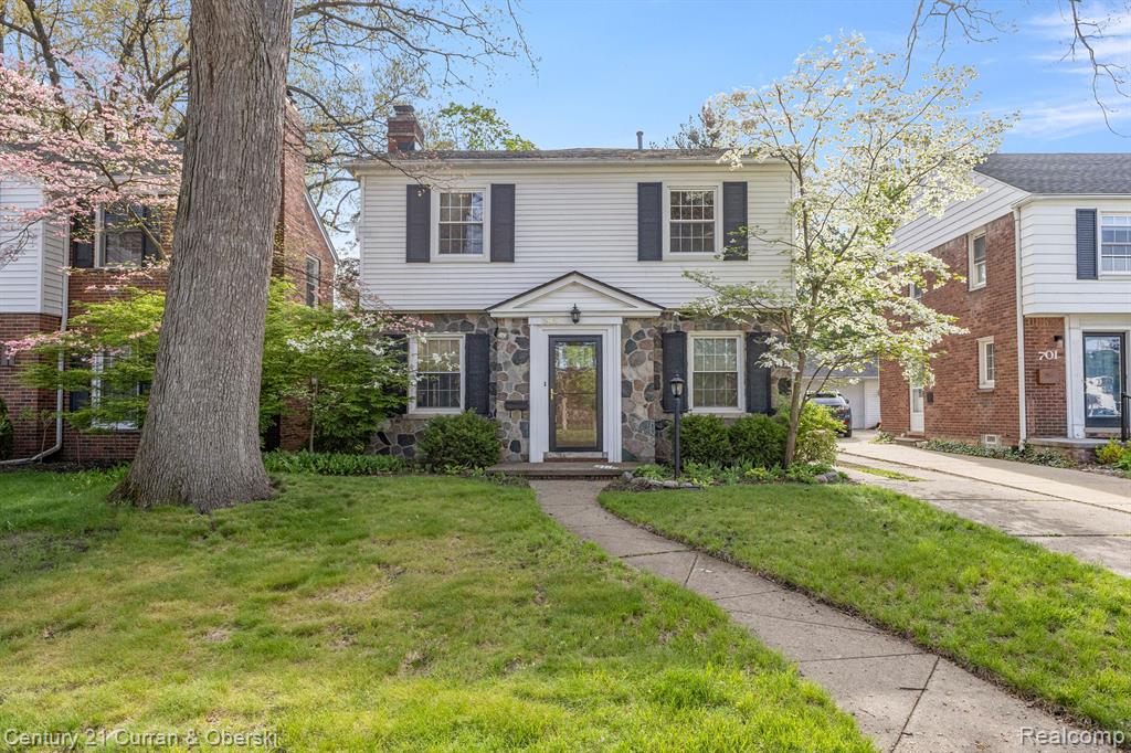 645 ELMWOOD Street, Dearborn, MI 48124 — Photo 2