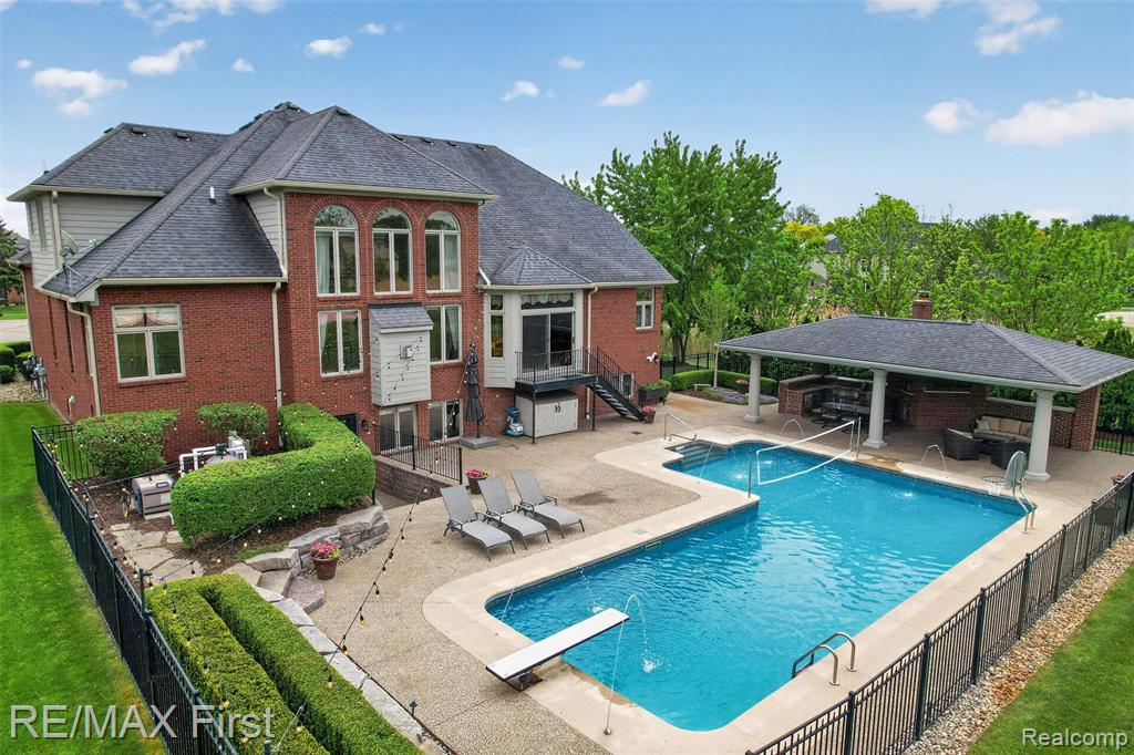 13800 Berryknoll Drive, Shelby Twp, MI 48315 — Photo 3