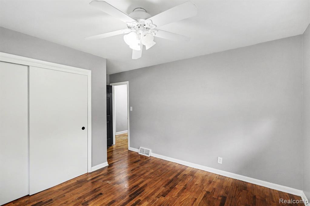 1260 Gilbert Street, Flint, MI 48532 — Photo 20