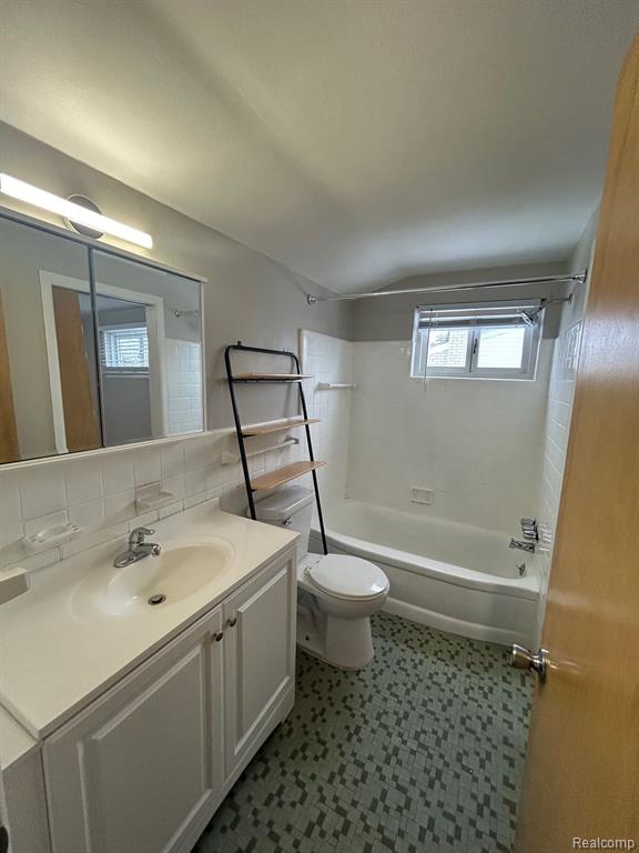 4472 BUCHANAN Avenue, Warren, MI 48092 — Photo 10