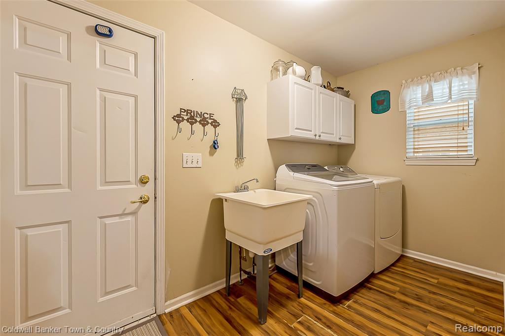 3268 Orchard Drive, Pinckney, MI 48169 — Photo 24
