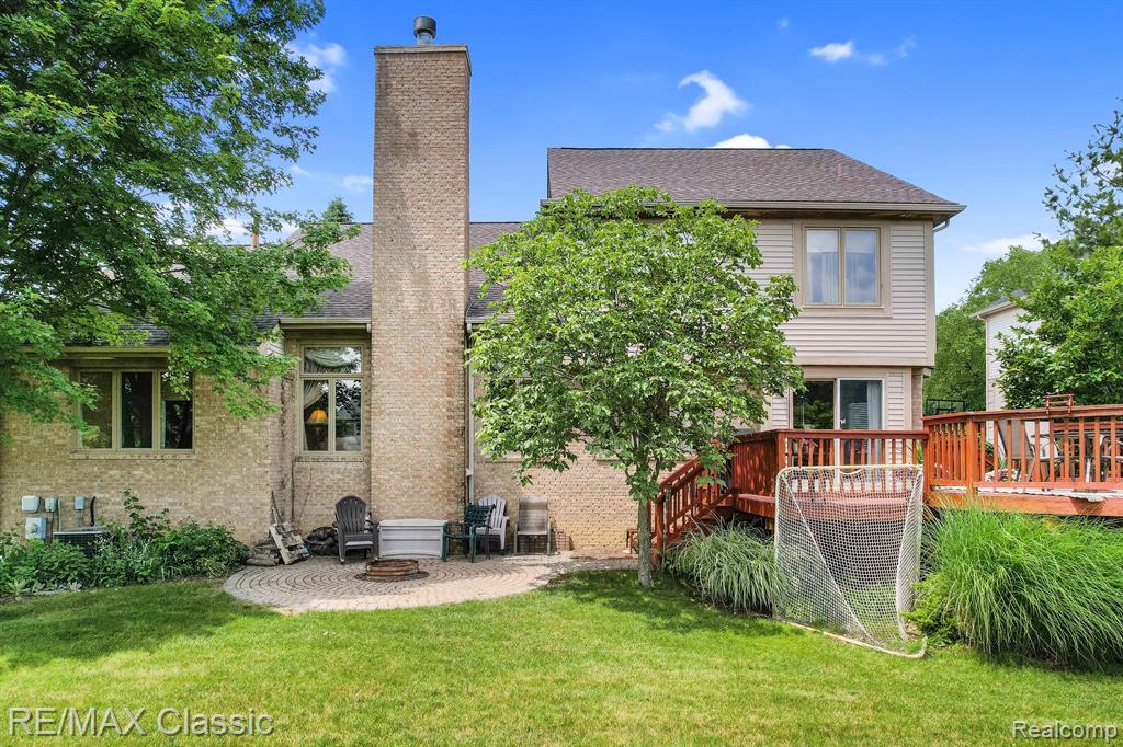 5924 LOVEWOOD Court, Canton, MI 48187 — Photo 46