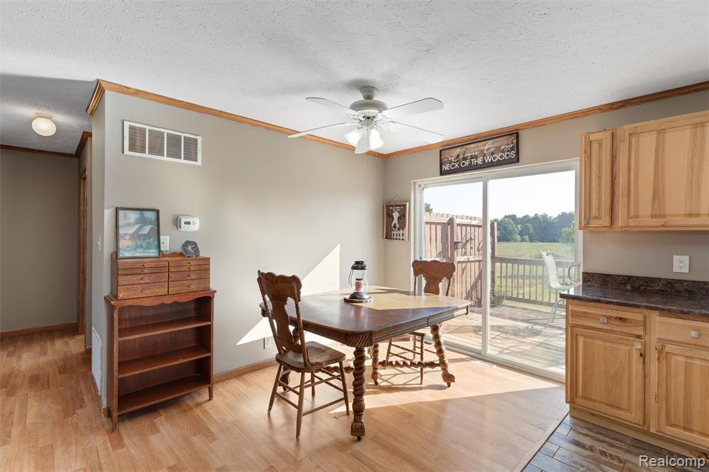 12559 Barnes Road, Byron, MI 48418 — Photo 16