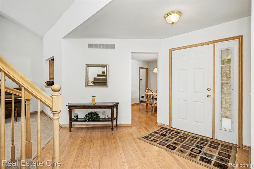 773 Red Maple Lane, Wixom, MI 48393 — Photo 6