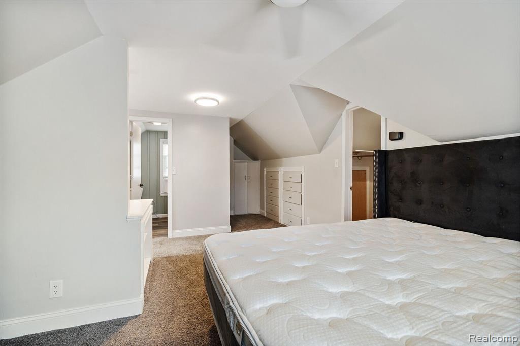 822 N GAINSBOROUGH Avenue, Royal Oak, MI 48067 — Photo 16
