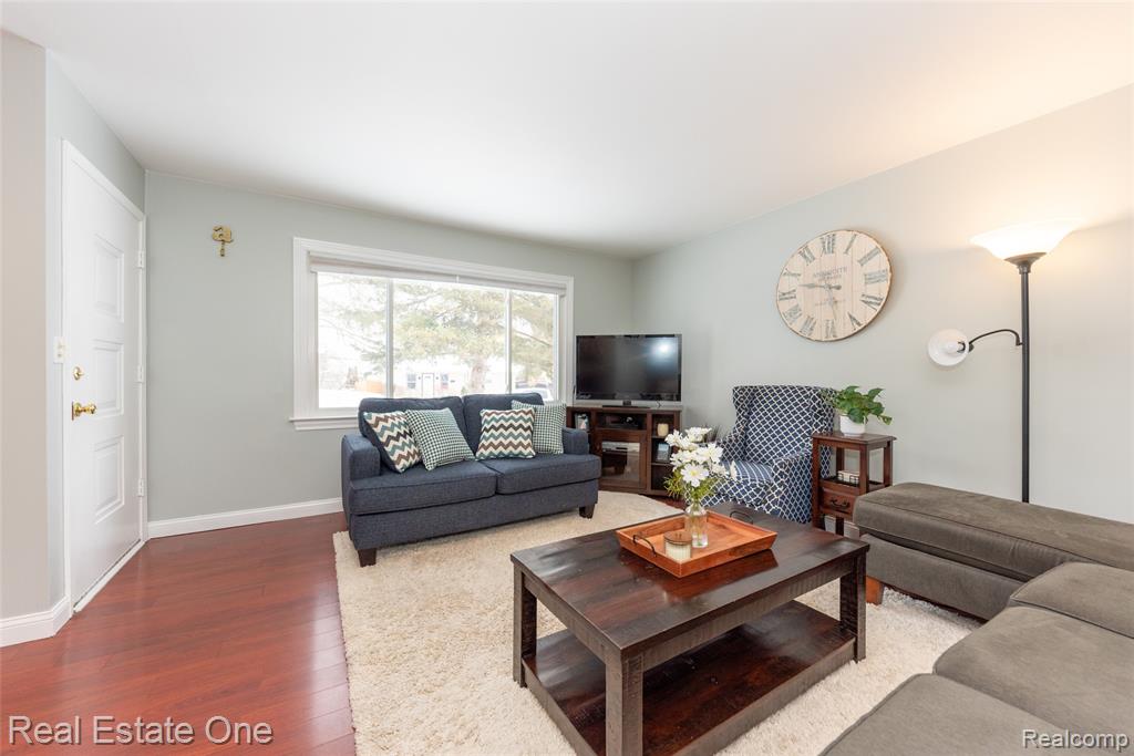 5350 Military Avenue, Brighton, MI 48116 — Photo 17