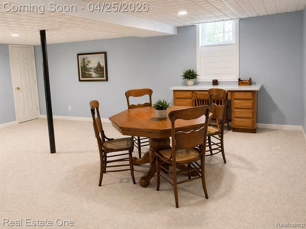 37917 Glengrove Drive, Farmington, MI 48331 — Photo 26