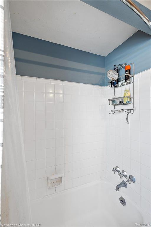 4103 GRANDVIEW Road, Royal Oak, MI 48073 — Photo 21