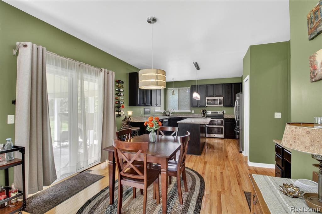 49271 Laguna Drive, Van Buren, MI 48111 — Photo 12