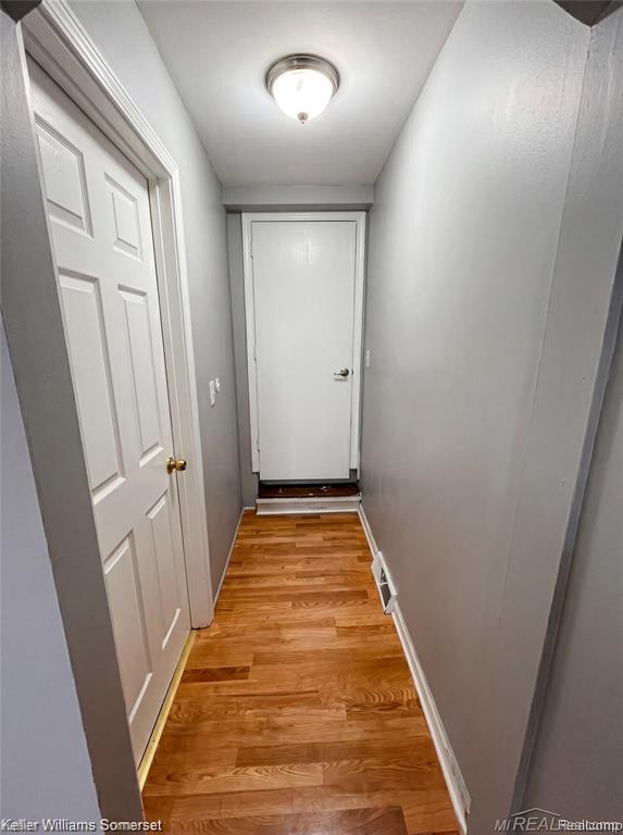 8647 Chalmers Avenue, Warren, MI 48089 — Photo 6