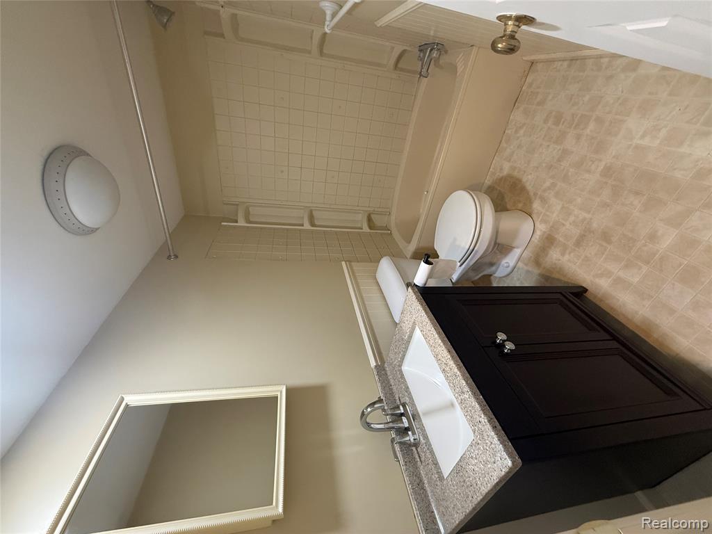 7149-7163 Burpee Road, Grand Blanc, MI 48439 — Photo 18