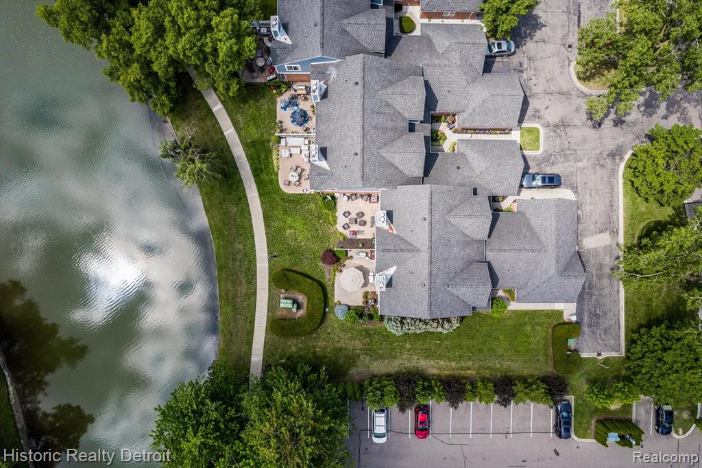 203 WINDWARD Court, 22, Detroit, MI 48207 — Photo 48