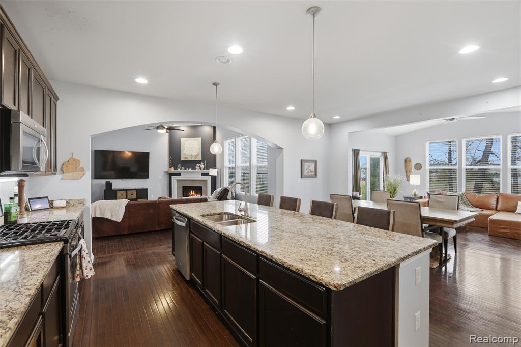 49378 Camarosa Lane, Macomb, MI 48044 — Photo 6