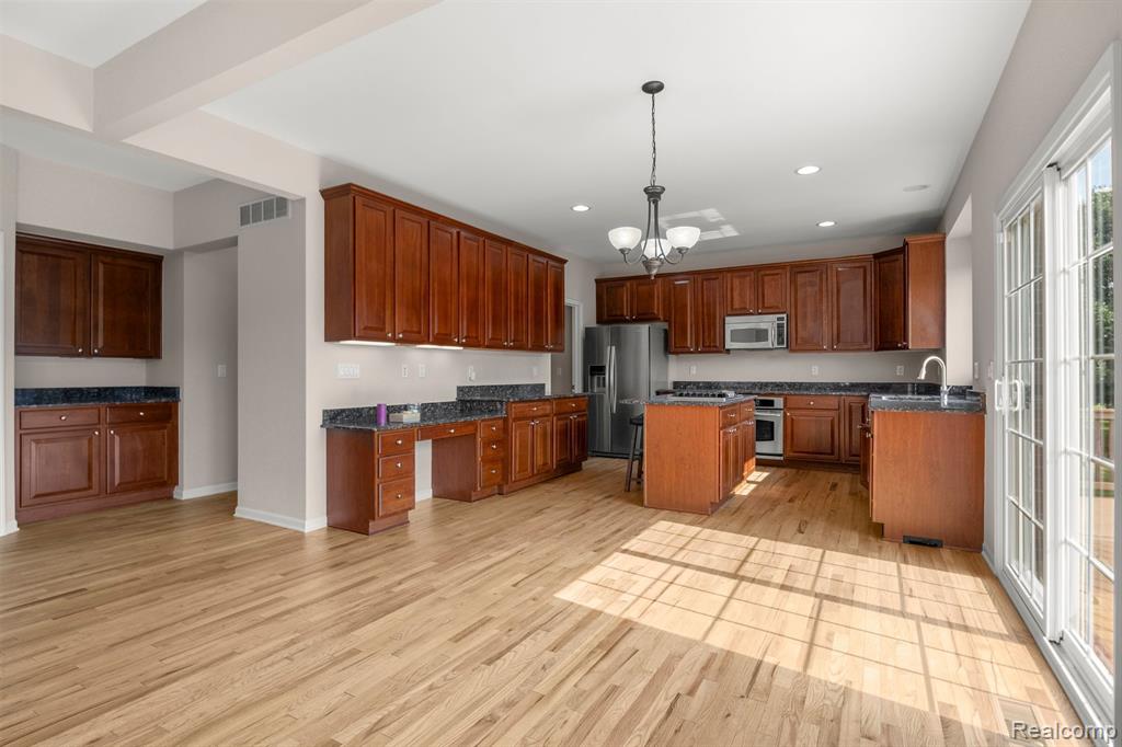 49137 FREESTONE Drive, Northville, MI 48168 — Photo 22