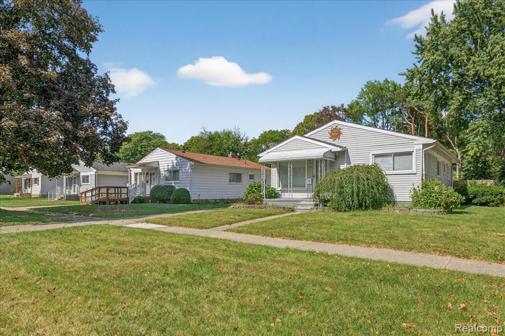 731 1st Avenue, Pontiac, MI 48340 — Photo 39