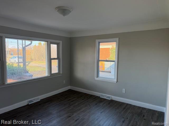 30221 Maplewood Street, Garden City, MI — Photo 9