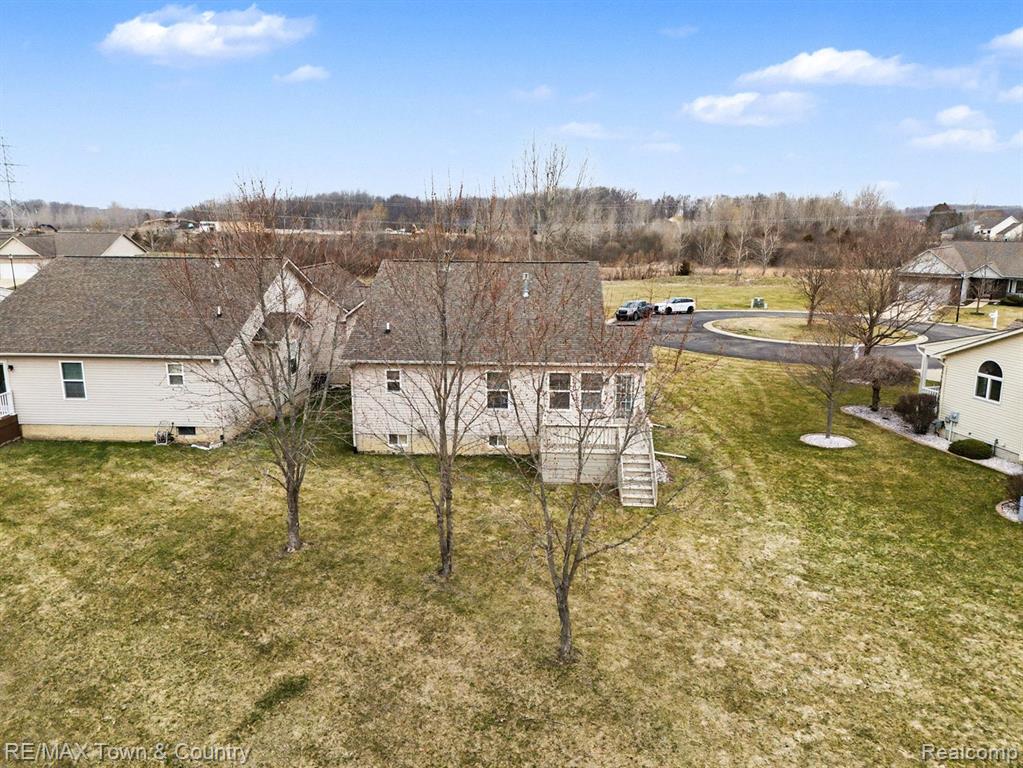 6462 Royal Club Drive, Flushing, MI 48433 — Photo 29