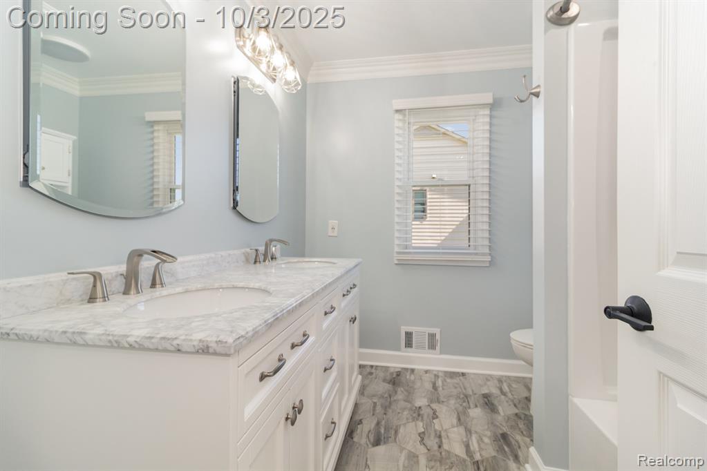 48434 Hill Top Drive E, Plymouth, MI 48170 — Photo 33