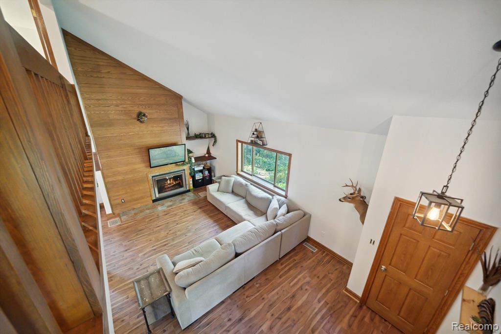 4211 COUNTRY Way, Hartland, MI 48353 — Photo 16