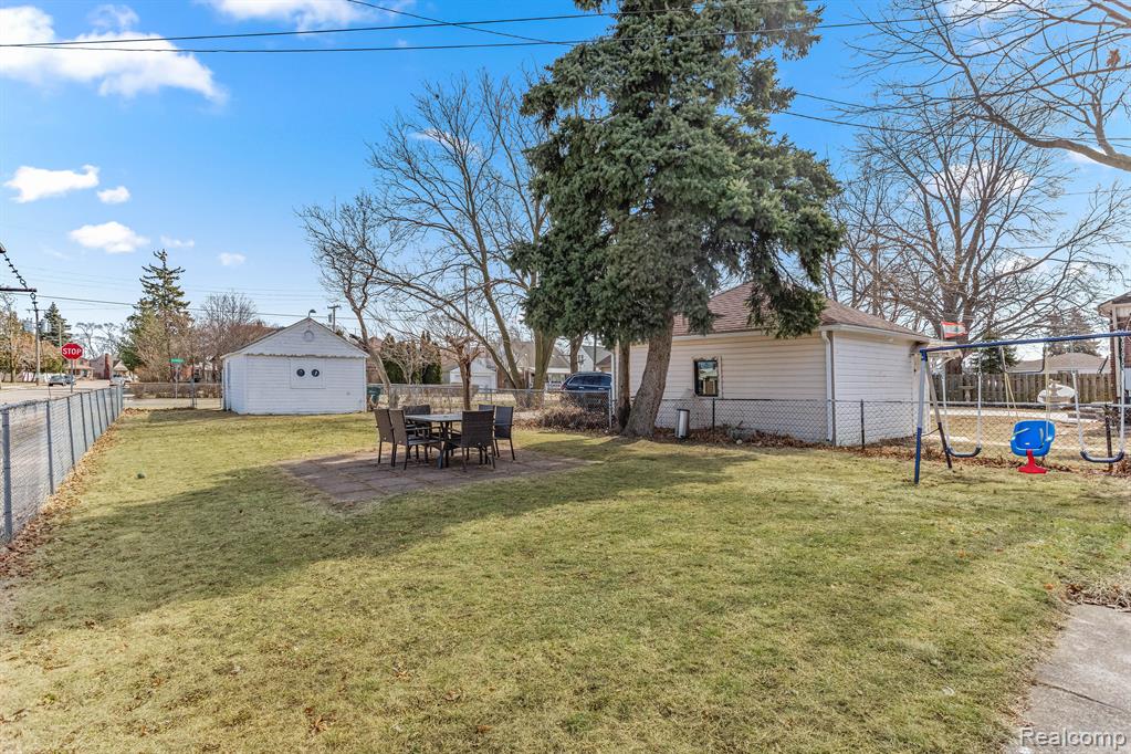 4770 ORCHARD Avenue, Dearborn, MI 48126 — Photo 31