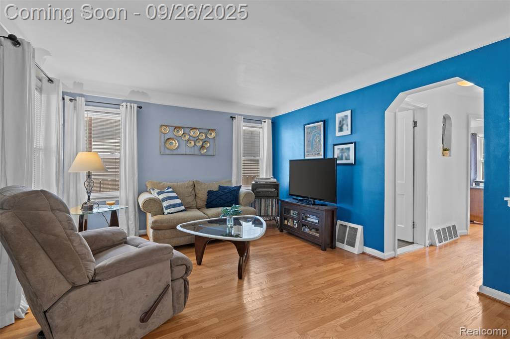 512 Marlin Avenue, Royal Oak, MI 48067 — Photo 5
