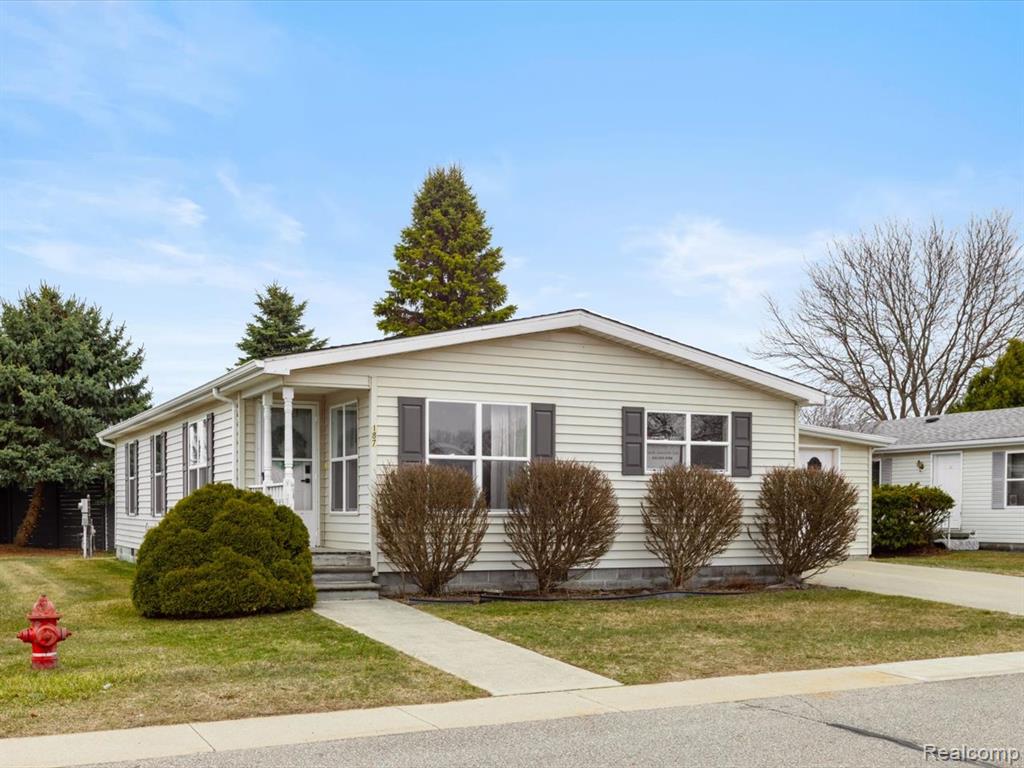 4333 24th #187 Avenue, Fort Gratiot, MI 48059 — Photo 3