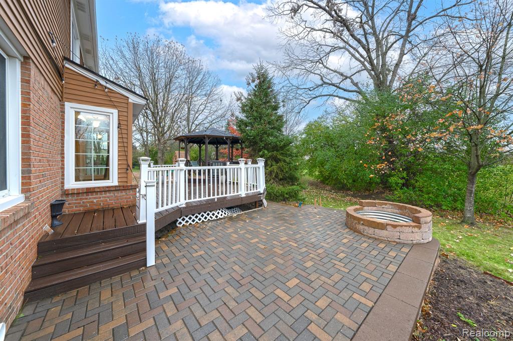 5824 HATHAWAY Road, Canton, MI 48187 — Photo 37