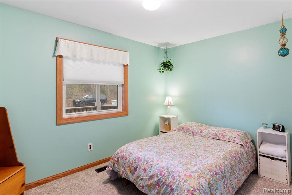 4945 WALKER Drive, Brighton, MI 48114 — Photo 13