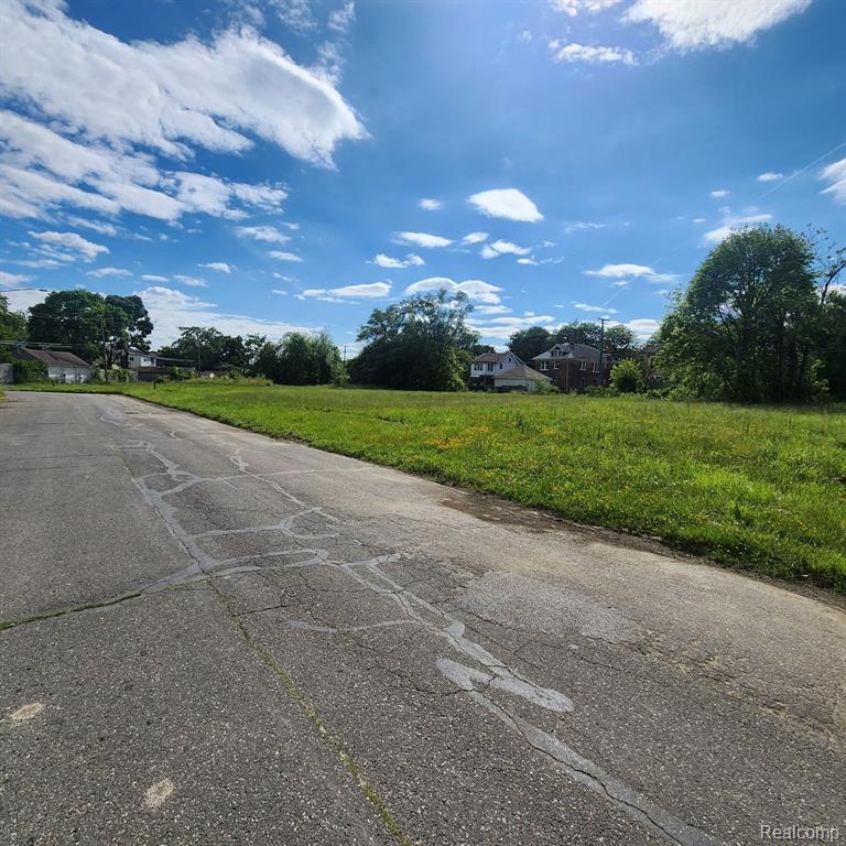 5040 FERNWOOD Street, Detroit, MI 48204 — Photo 3