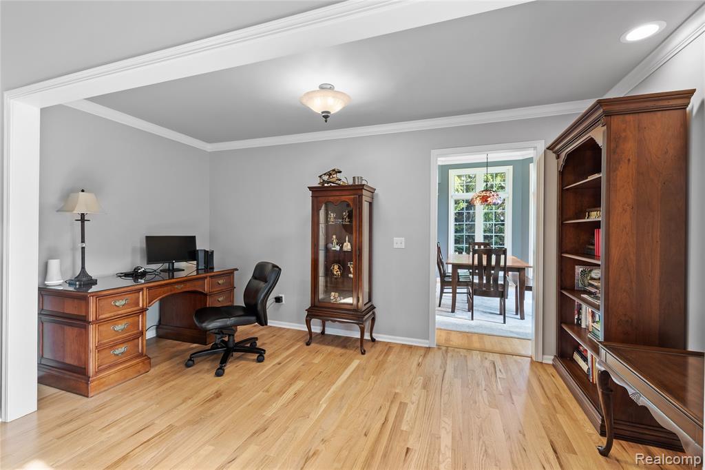 225 Redwood Lane, Leonard, MI 48367 — Photo 18