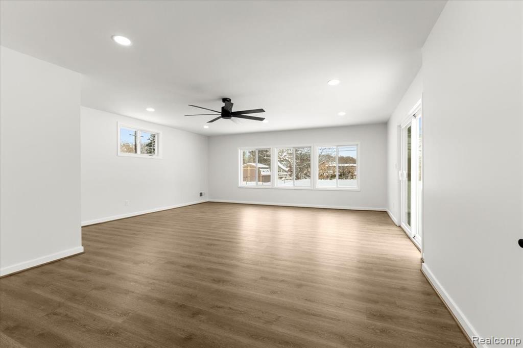 5348 Burgundy Drive, Clarkston, MI — Photo 31