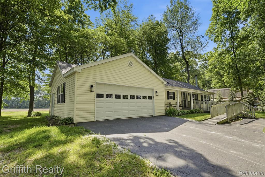 260 Ellsworth Lake Drive, Gregory, MI 48137 — Photo 3