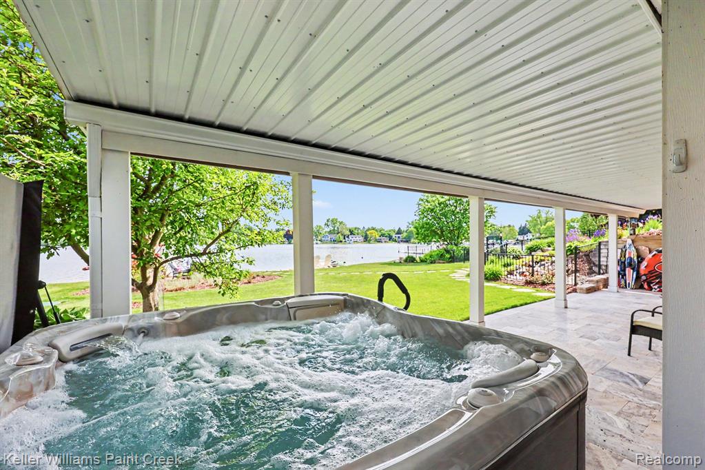 2560 Browning Drive, Lake Orion, MI — Photo 30