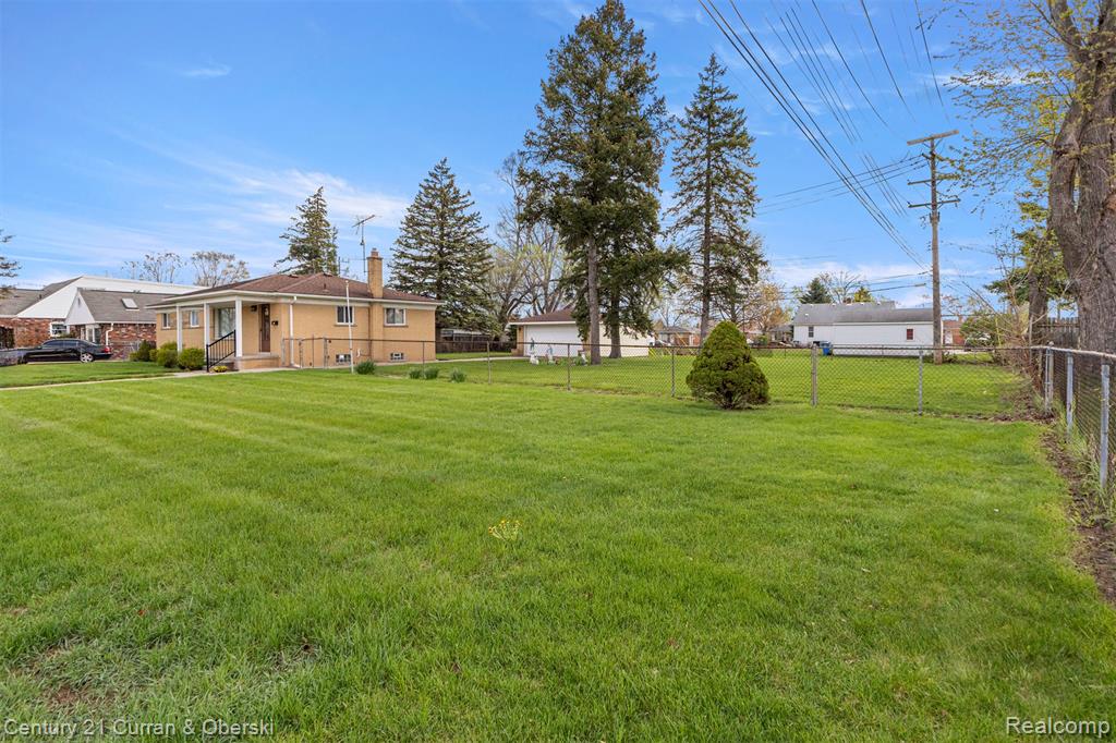 6450 N Lafayette Street, Dearborn Heights, MI 48127 — Photo 3