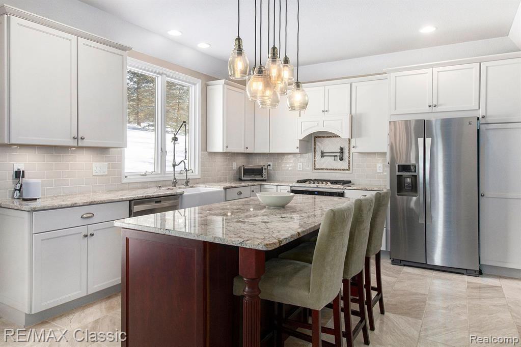1073 WINDING WAY Court, Milford, MI 48381 — Photo 13