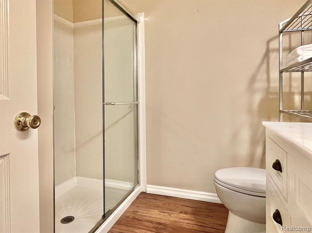 1916 FLAGSTONE Circle, 83, Rochester, MI 48307 — Photo 17