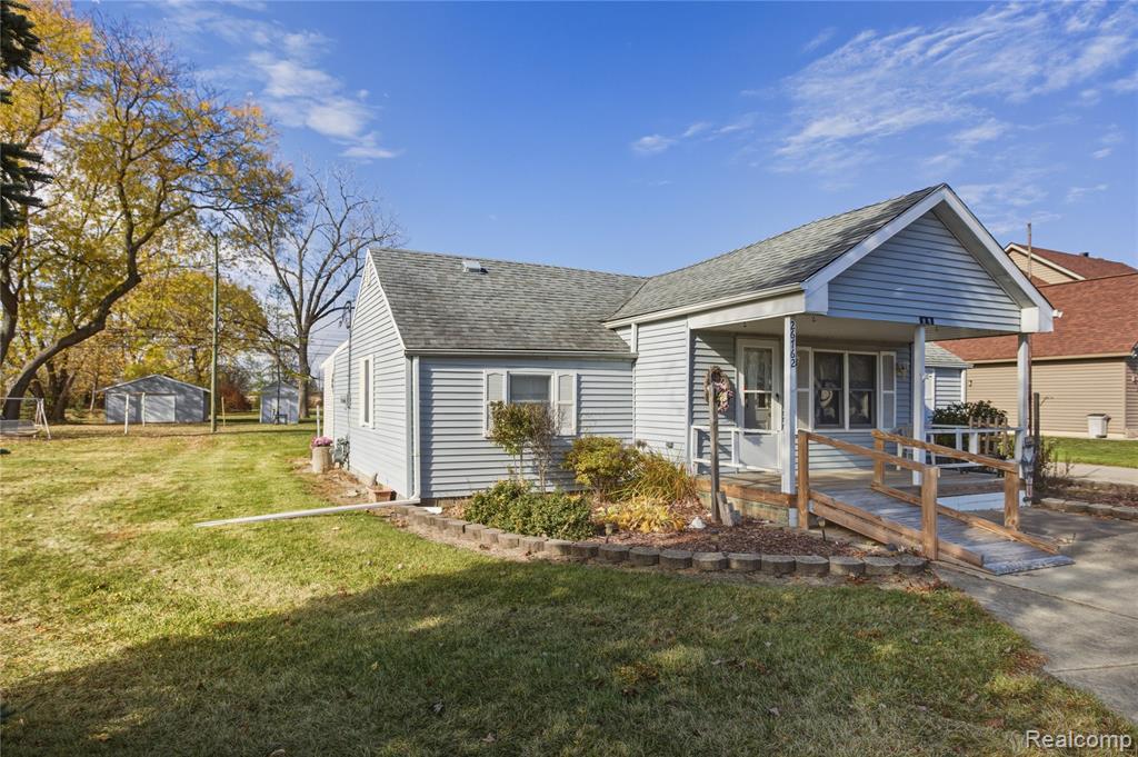 26762 Reaume Street, Woodhaven, MI 48183 — Photo 34