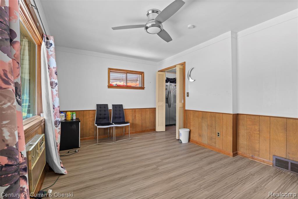 4155 Syracuse Street, Dearborn Heights, MI 48125 — Photo 18