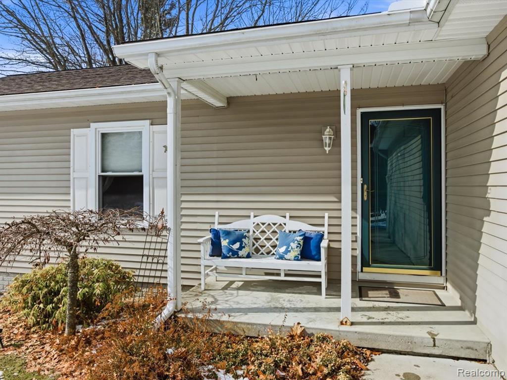 8431 Lakeshore Road, Burtchville, MI 48059 — Photo 5
