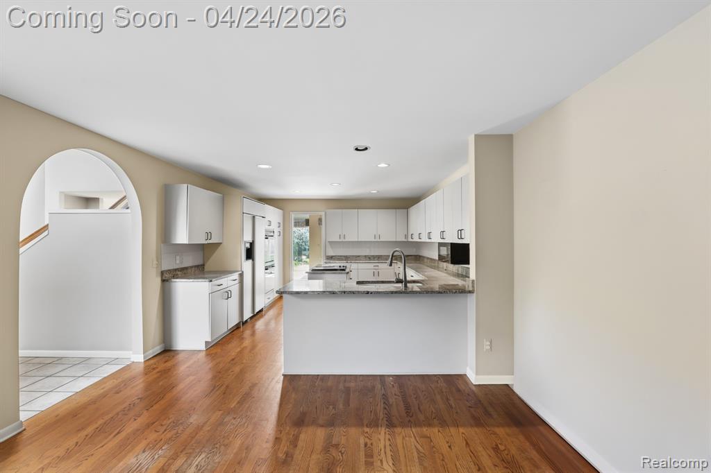 7311 Danbury Drive, West Bloomfield, MI — Photo 2