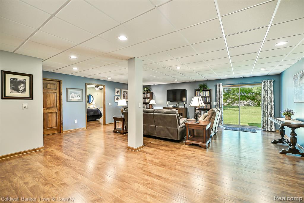 476 HOSTA, Howell, MI 48843 — Photo 25