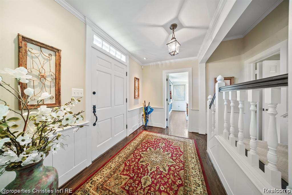 6050 W Surrey Road, Bloomfield Hills, MI 48301 — Photo 4