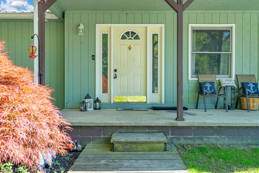 6560 Roach Rd Road, Lexington, MI 48450 — Photo 6