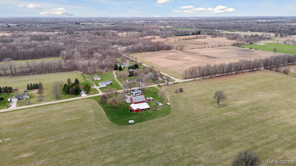5469 HOGBACK Road, Fowlerville, MI 48836 — Photo 33