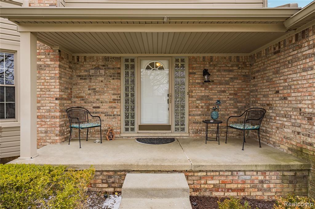 1874 Rothbury Drive, Wixom, MI 48393 — Photo 2