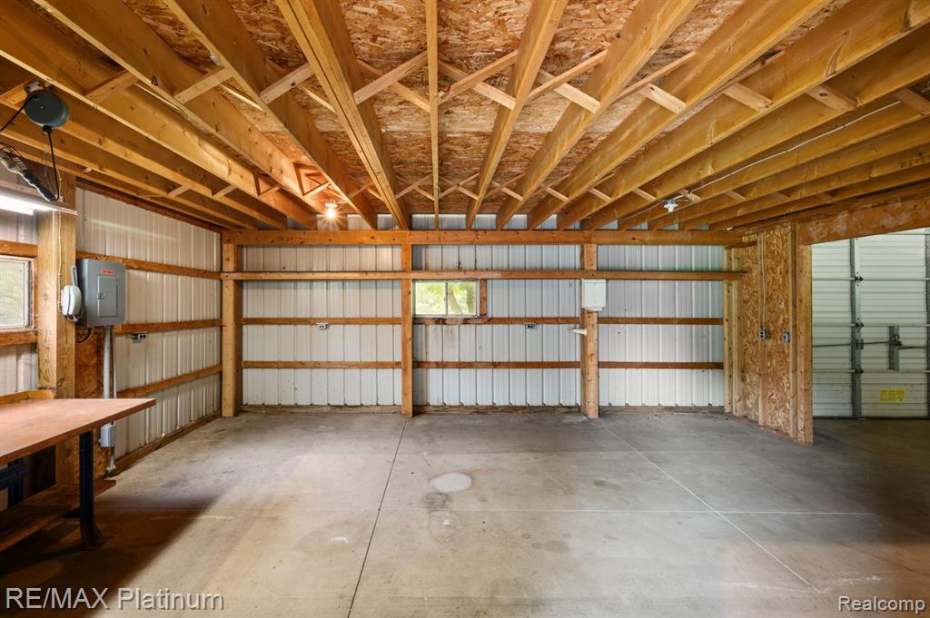 12902 Autumn Ridge Court, Milford, MI 48380 — Photo 40