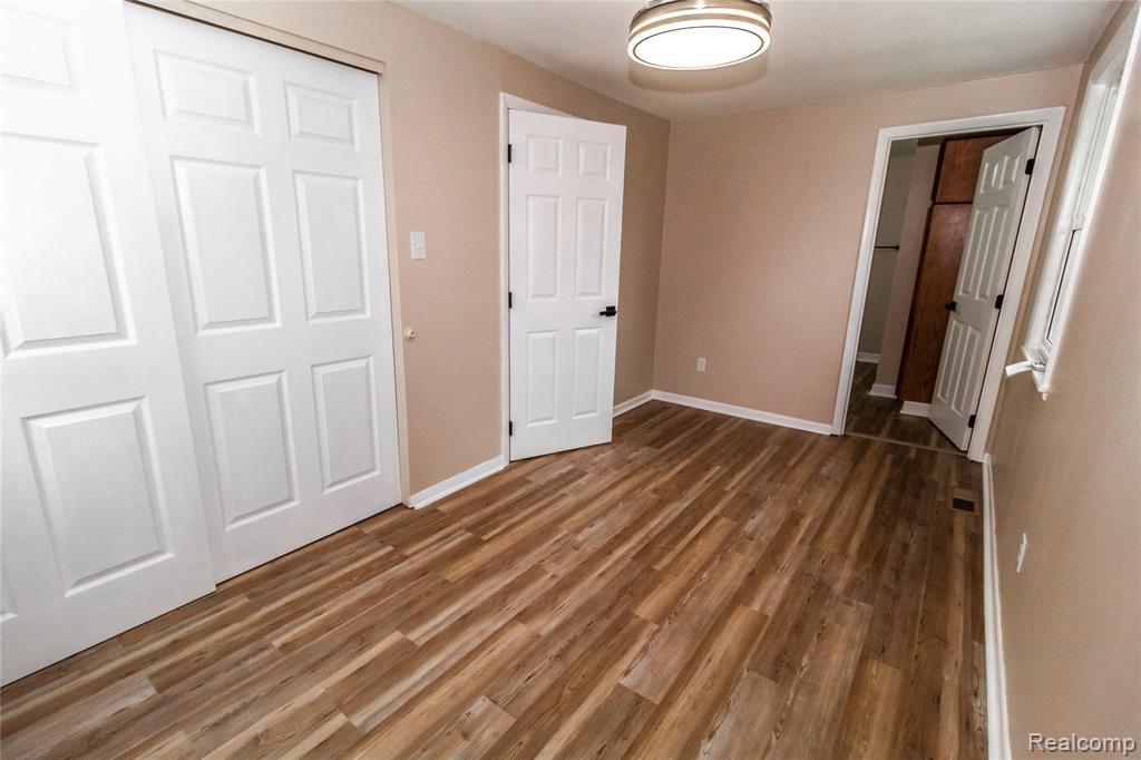 519 S Elm Street, Lapeer, MI 48446 — Photo 18