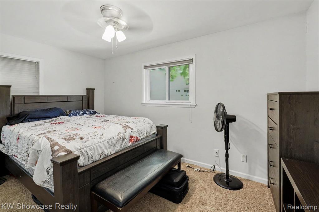 6612 Rowley Drive, Waterford, MI 48329 — Photo 9